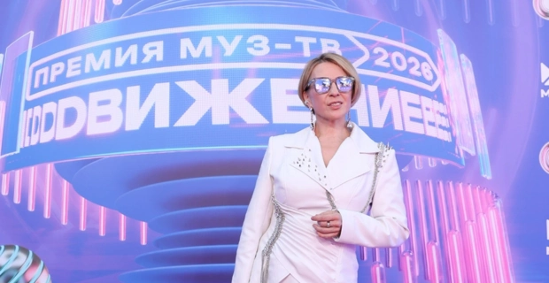 Яна Чурикова вспомнила, как Zivert назвала ее «фартовой» на Премии МУЗ-ТВ «Движение»