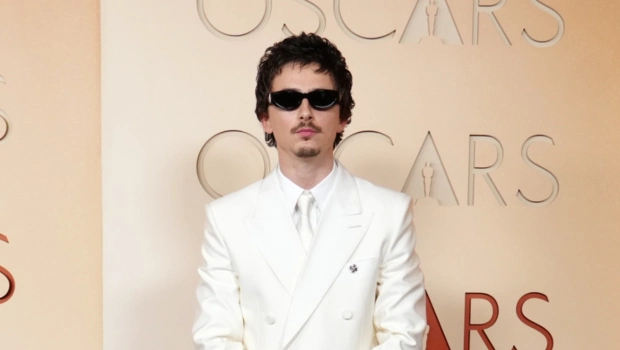 Тимоти Шаламе высмеяли со сцены «Оскара» на фоне скандала Тимоти Шаламе высмеяли со сцены «Оскара» на фоне скандала