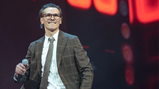 Влад Сташевский подвергся резкой критике после неудачного выступления на телешоу Влад Сташевский подвергся резкой критике после неудачного выступления на телешоу