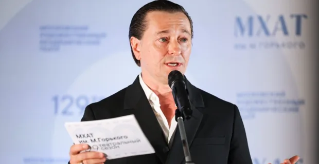 Сергей Безруков признался, что смотрел пиратскую копию фильма Кристофера Нолана Сергей Безруков признался, что смотрел пиратскую копию фильма Кристофера Нолана