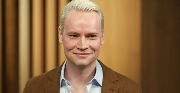 SHAMAN заявил об уговорах недоброжелателей не обнародовать данные из папки: «Я иду до конца!» SHAMAN заявил об уговорах недоброжелателей не обнародовать данные из папки: «Я иду до конца!»