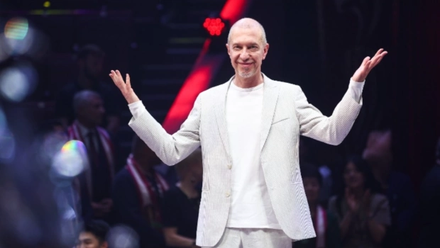 Сергей Соседов рассказал, что вынужден передвигаться с помощью костылей