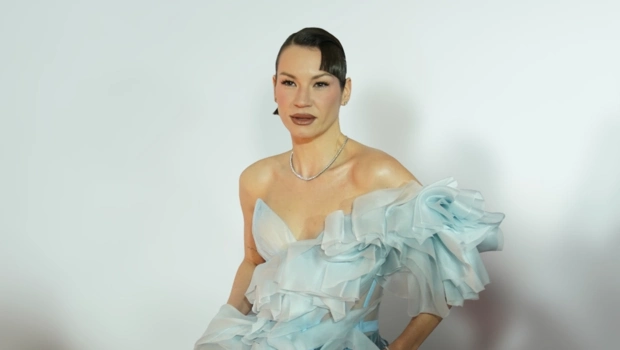 Ида Галич получила в подарок от незнакомца бриллианты Ида Галич получила в подарок от незнакомца бриллианты