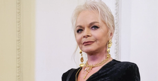 Лариса Долина ведет переговоры о съемках байопика о своей жизни Лариса Долина ведет переговоры о съемках байопика о своей жизни