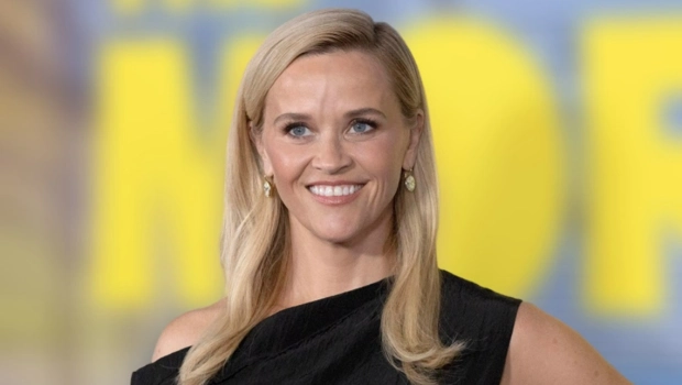 Риз Уизерспун поделилась фотографией с 26-летней дочерью — фанаты не сразу различили «близнецов»