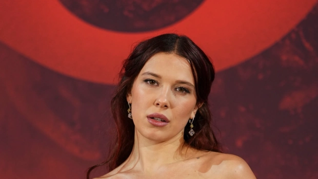 Netflix заморозил олимпийский байопик «Идеальный» после ухода Милли Бобби Браун Netflix заморозил олимпийский байопик «Идеальный» после ухода Милли Бобби Браун