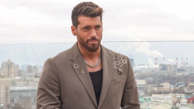 Звезду турецкого сериала «Ранняя пташка» Джана Ямана задержала полиция Звезду турецкого сериала «Ранняя пташка» Джана Ямана задержала полиция