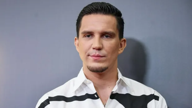Дмитрий Масленников попал в аварию во время съемок новой экспедиции Дмитрий Масленников попал в аварию во время съемок новой экспедиции
