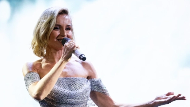 Полина Гагарина побывала в родном Саратове и вспомнила детство в квартире с бабушкой