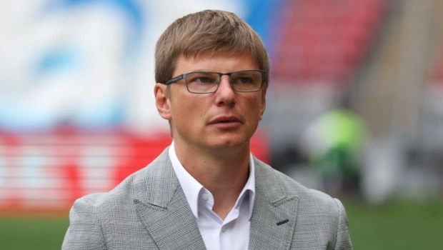 Андрей Аршавин разорвал общение с дочерью после суда об алиментах Андрей Аршавин разорвал общение с дочерью после суда об алиментах