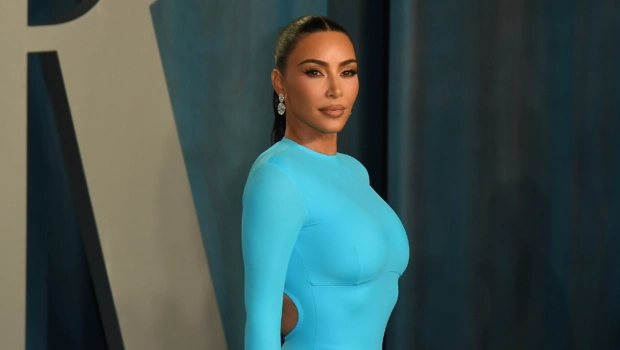 Ким Кардашьян сообщила об обнаруженных специалистом «дырах» в ее мозге Ким Кардашьян сообщила об обнаруженных специалистом «дырах» в ее мозге