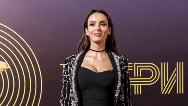 Звезда «Кармелиты» Юлия Зимина растрогала поклонников редким видео с дочерью