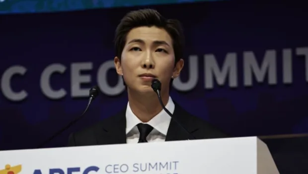 RM из BTS исключили из организации по борьбе с насилием после посещения концерта Криса Брауна RM из BTS исключили из организации по борьбе с насилием после посещения концерта Криса Брауна