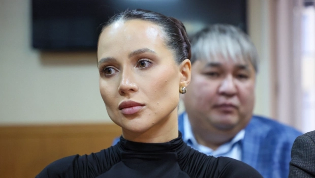 Возлюбленный Лерчек рассказал о ходе ее лечения: «Три терапии параллельно» Возлюбленный Лерчек рассказал о ходе ее лечения: «Три терапии параллельно»