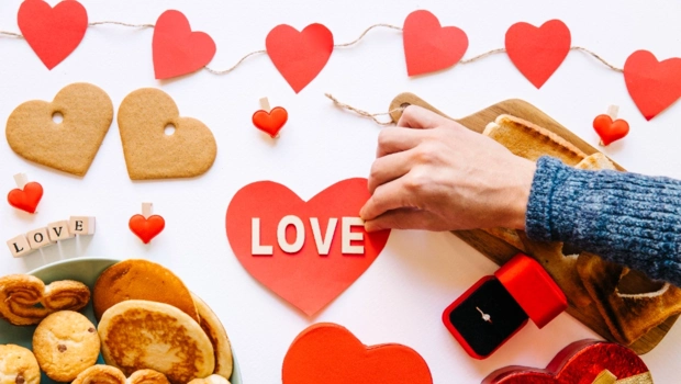 Самые красивые открытки и прикольные картинки с Днем влюбленных