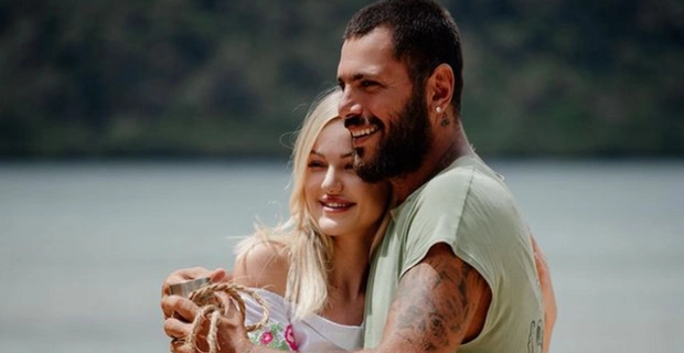 Рэпер Птаха попросил бывшую жену вернуться к нему