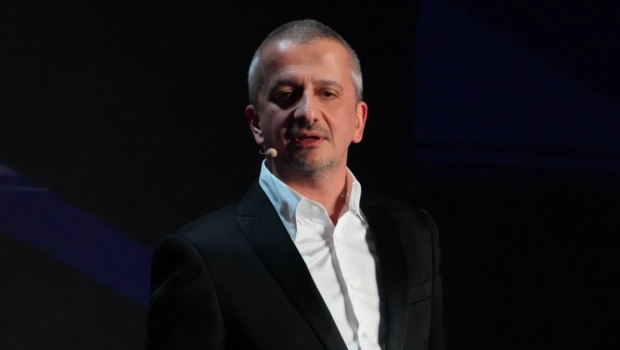 Константин Богомолов назначен исполняющим обязанности ректора Школы-студии МХАТ Константин Богомолов назначен исполняющим обязанности ректора Школы-студии МХАТ