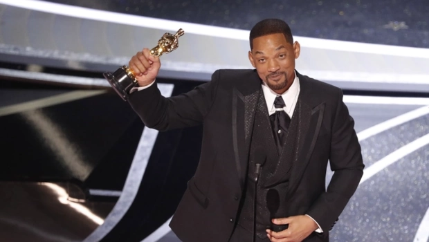 Уилл Смит не может справиться с гневом после инцидента четырехлетней давности