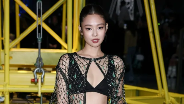 Дженни из BLACKPINK извинилась перед фанатами за неудачный юбилей группы Дженни из BLACKPINK извинилась перед фанатами за неудачный юбилей группы