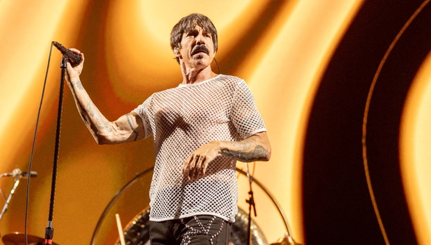 «Scar Tissue» теперь в кино: о солисте Red Hot Chili Peppers Энтони Кидисе снимут фильм