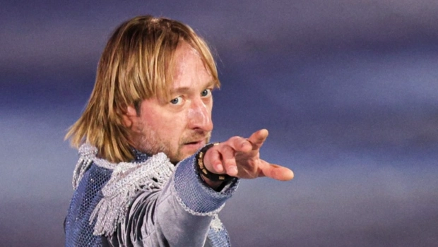 Евгений Плющенко показал результат своей пластической операции