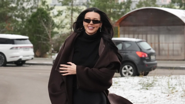 Оксана Самойлова заплатила дочери за публичное выступление на улице