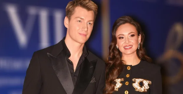 Алексей Воробьев и Аида Гарифуллина поделились кадрами с отдыха в Париже