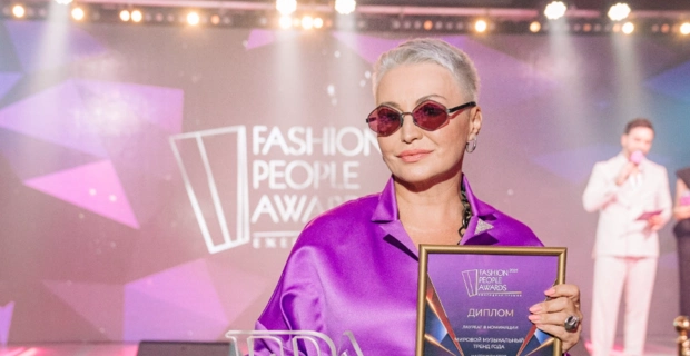 Чеботина, Лель, Слава, Топурия и другие звезды стали лауреатами Fashion People Awards 2025