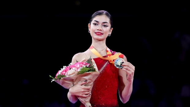 Аделия Петросян порадовала себя роскошным шопингом в Милане