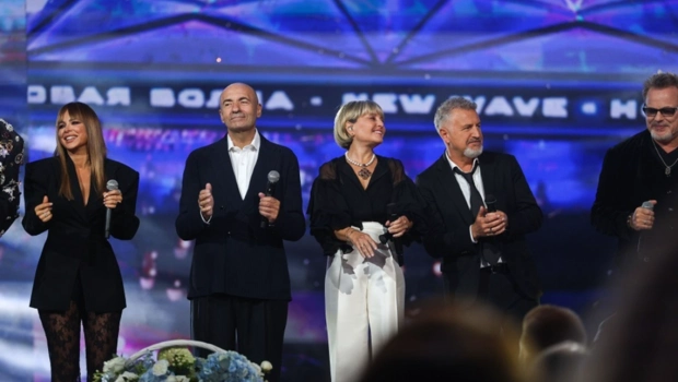 МУЗ-ТВ покажет премьеру МУЗ-ТВ ФЕСТ на «Новой волне 2025»