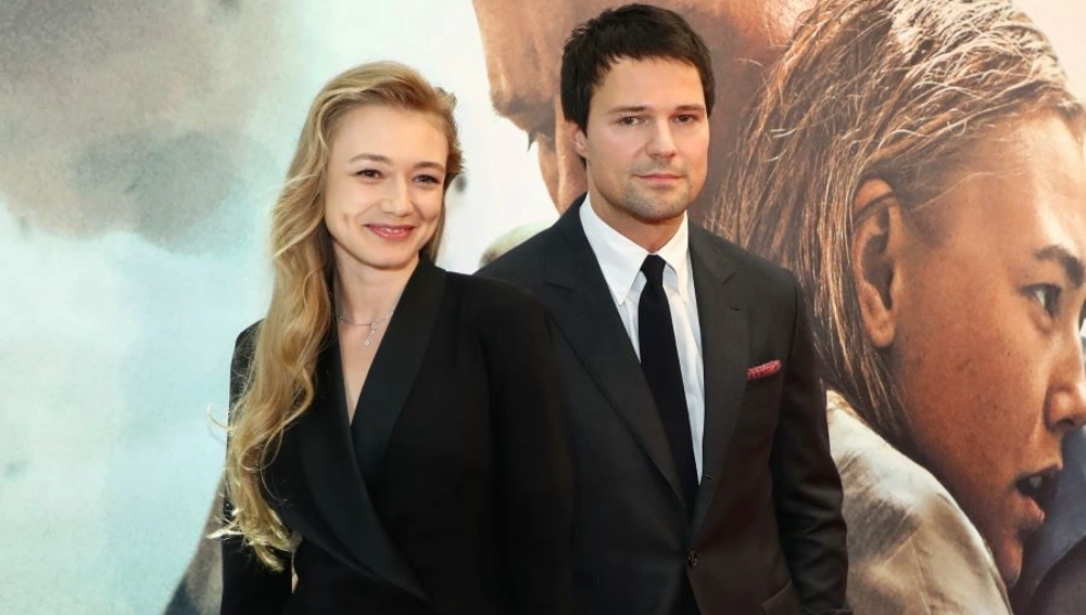 Совместные выходы пары