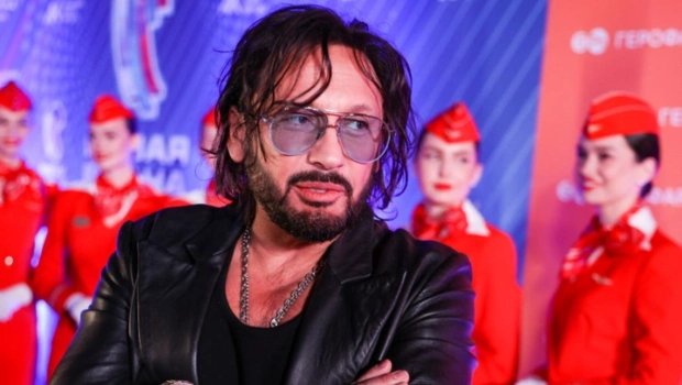 Стас Михайлов объяснил, зачем снимает фильм о себе Стас Михайлов объяснил, зачем снимает фильм о себе