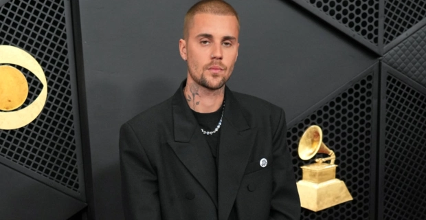 Джастин Бибер сделал музыкальный подарок Билли Айлиш