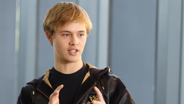 Леон Кемстач решил покорить турчанок новой ролью