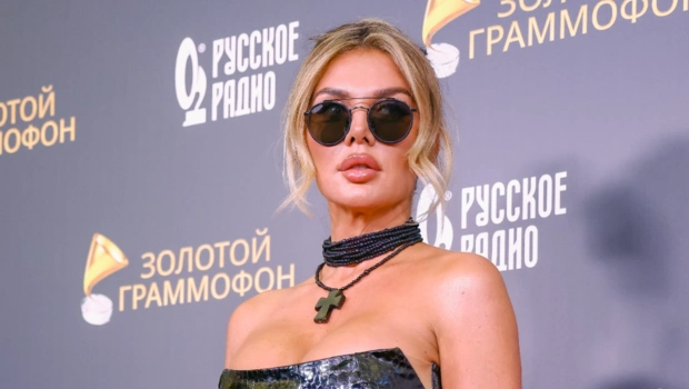 Анна Седокова заявила о планах улететь из России без обратного билета