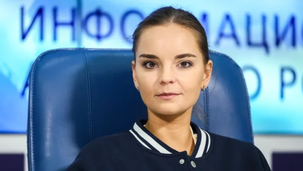 Дина Аверина показала подтянутую фигуру спустя два месяца после рождения сына