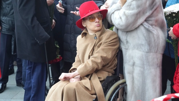 Адвокат семьи Баталовых сообщила об угрозах в адрес дочери актера