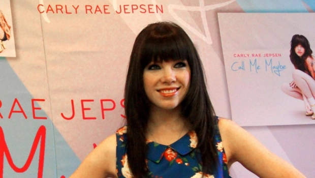Исполнительница хита Call Me Maybe Карли Рэй Джепсен впервые стала мамой в 40 лет