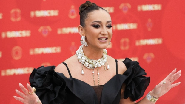 Ольга Бузова перенесла опасную процедуру на гортани ради спектакля