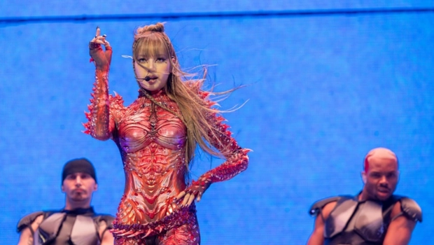 Учительница Лисы из Blackpink рассказала, как певица освоила корейский с нуля