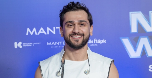 JONY исполнил мечту юного петербургского музыканта JONY исполнил мечту юного петербургского музыканта