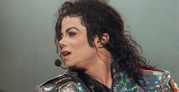 Майкл Джексон вернулся в топ: 10 хитов певца попали в Billboard Hot 100 после выхода тизера байопика