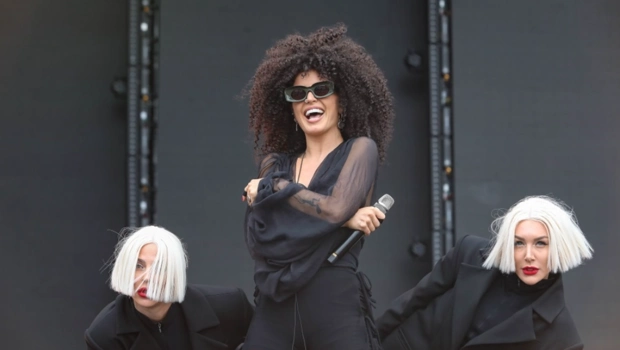 Zivert прокомментировала первое место в «Музыкальном индексе BandLink»