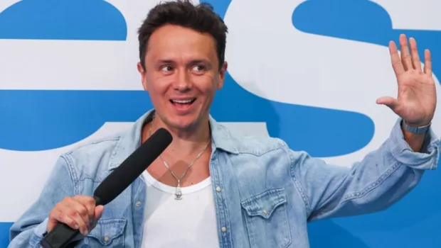 Илья Соболев обратился к Кате Голден после шутки о ее груди: «Все смеялись»