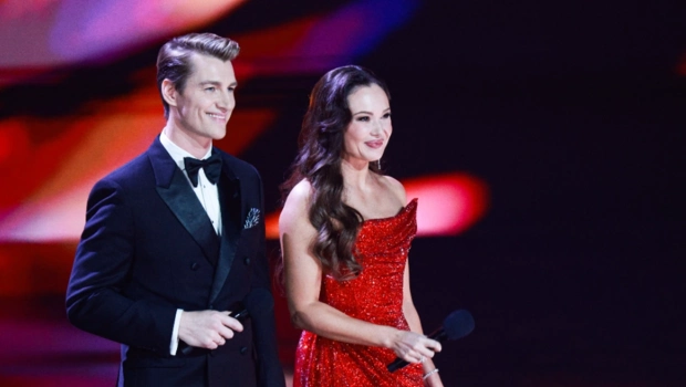 Алексей Воробьев и Аида Гарифуллина появились вместе на красной дорожке премии