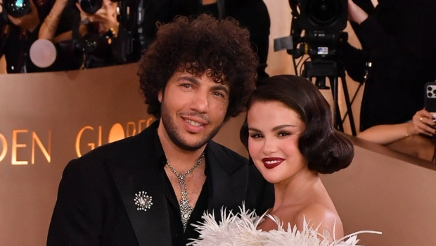 Селена Гомес на «Золотом глобусе» спровоцировала слухи о пополнении в семье