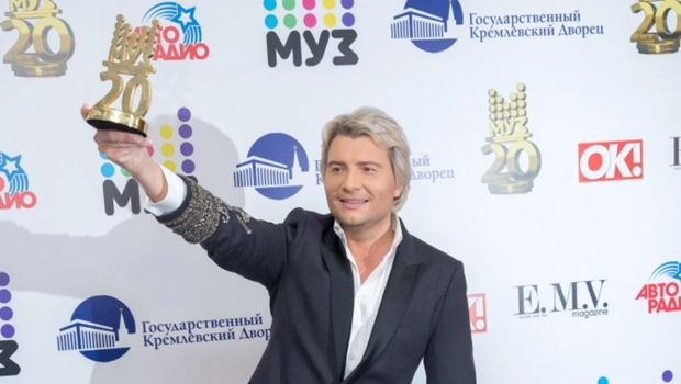 Николай Басков поздравил МУЗ-ТВ с Днём рождения