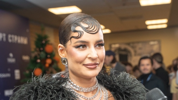 Seville рассказала о покойном дедушке во время выступления в Санкт-Петербурге