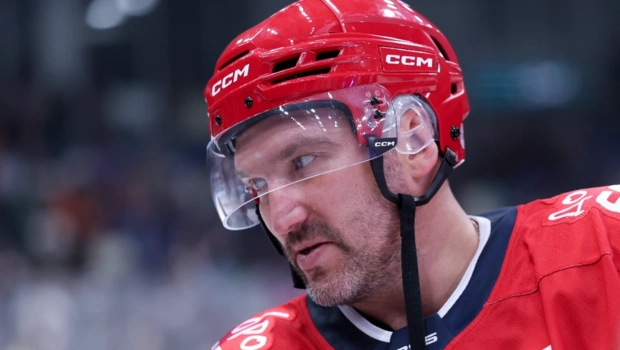 Плюс один рекорд: Овечкин забил 900-ю шайбу в чемпионате НХЛ Плюс один рекорд: Овечкин забил 900-ю шайбу в чемпионате НХЛ