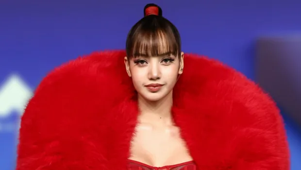 Лиса из BLACKPINK выпустила дебютный сольный мини-альбом «Press Play» Лиса из BLACKPINK выпустила дебютный сольный мини-альбом «Press Play»